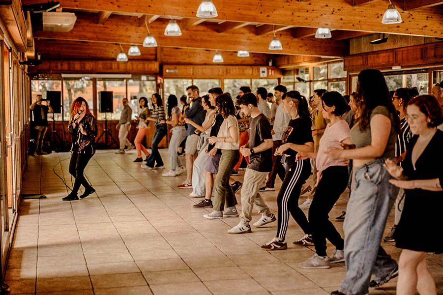 BAILE